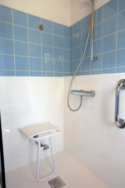 Cost of Elderly Shower Installation in Lorain