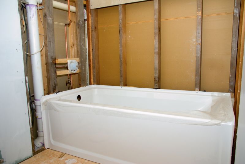 Top Bathtub Installation Companies in Elyria, OH