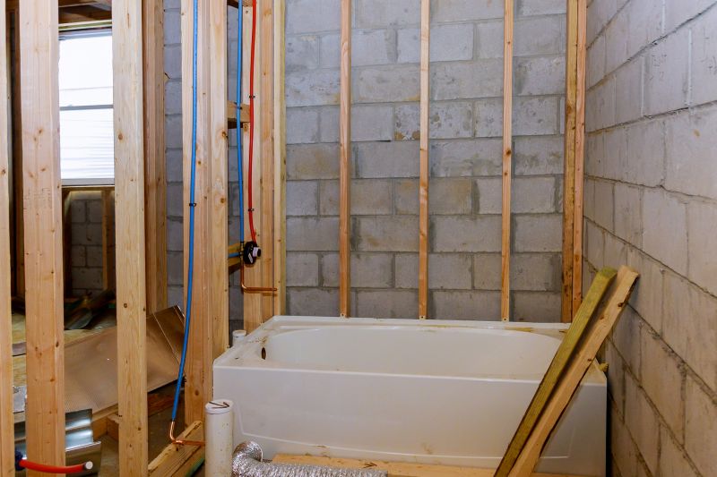 Top Bathtub Installation Companies in North Royalton, OH